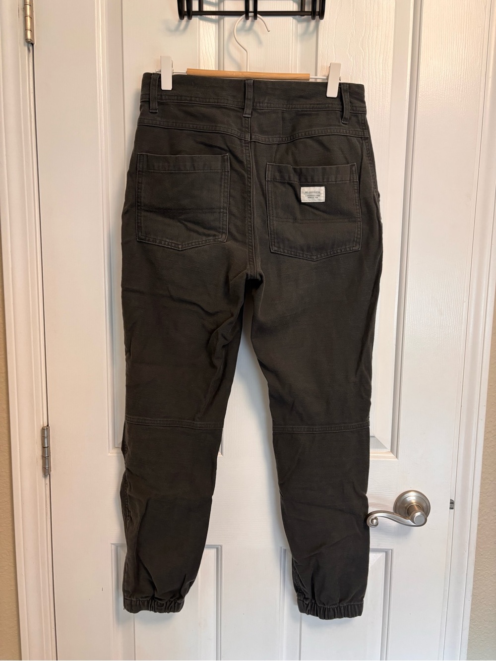 REI women’s joggers - Picture 3 of 3